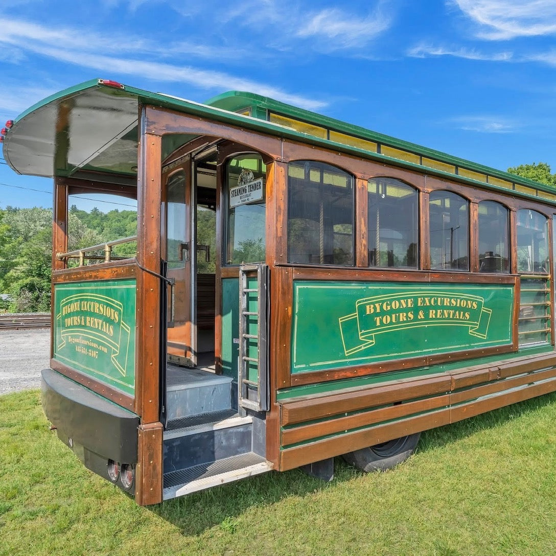 Hardwick Farmers Guild Trolley Tour